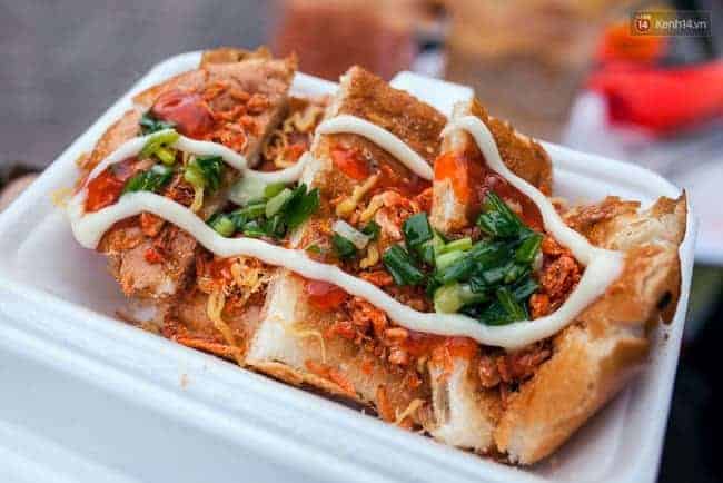 Bánh mì nướng muối ớt ngon xuất sắc