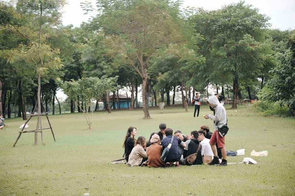 đi picnic ở công viên