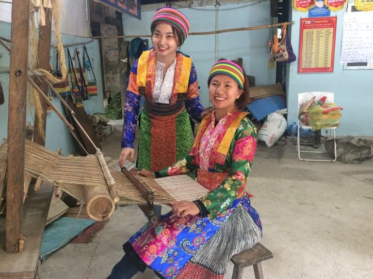Ghé thăm làng nghề dệt lanh Lùng Tám Hà Giang 1