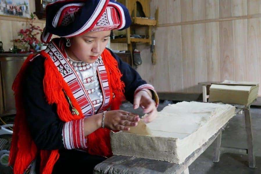 Tìm về chốn xưa thăm làng nghề làm giấy bản Hà Giang