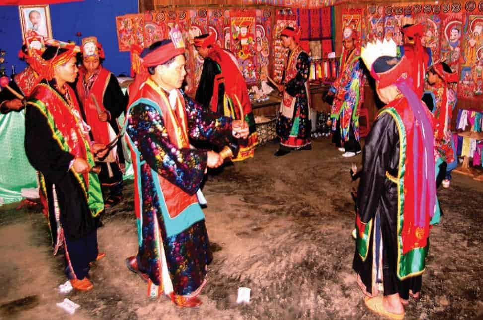 Nghi lễ cắp sắc của người dân tộc Dao ở Hà Giang 2