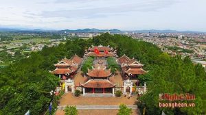 Đền thờ vua Quang Trung bên trên núi Dũng Quyết_Ảnh Báo Nghệ An