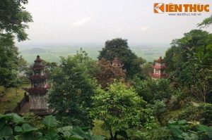 Vườn tháp sau chùa_Ảnh: kienthuc