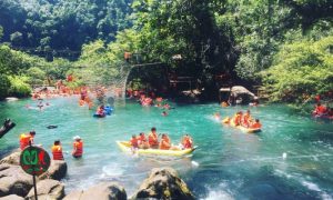 Trải nghiệm hoạt động vui chơi, thể thao bên suối nước Moọc Quảng Bình