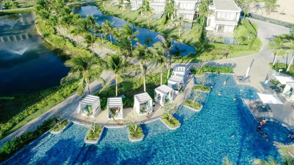 Vũng Tàu là điểm đến lý tưởng cho những chuyến nghỉ dưỡng ngắn ngày nhờ vị trí thuận tiện và cảnh biển hấp dẫn